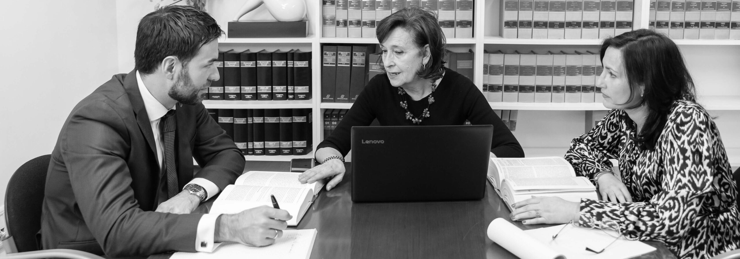 CAPITOL ABOGADOS equipo